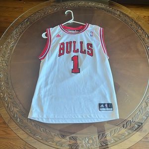 Derick Rose jersey